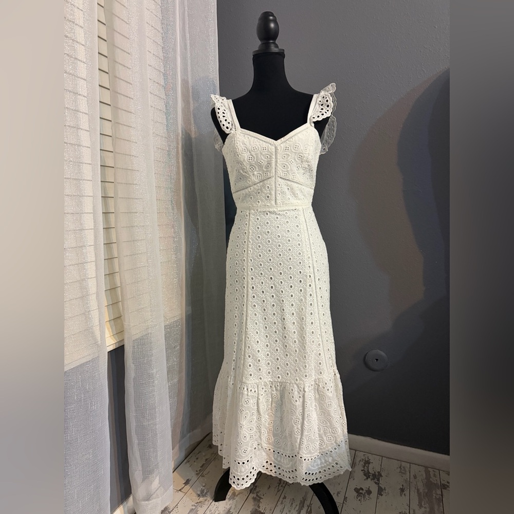 New with tags Parker White Eyelet Midi Dress – Size 0 (Fits XS)